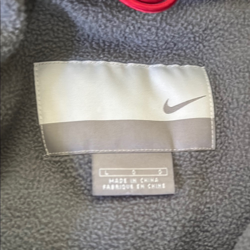 Nike Black and Gray Jacket with Hood - Picture 2 of 5